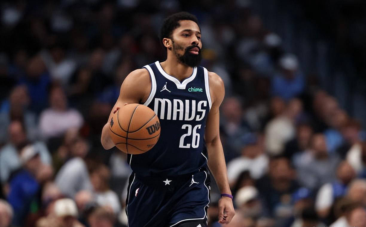 转折点！达拉斯独行侠篮板制胜，意甲今晨攻防权衡，质疑声仍在，年轻球员得到机会的简单介绍